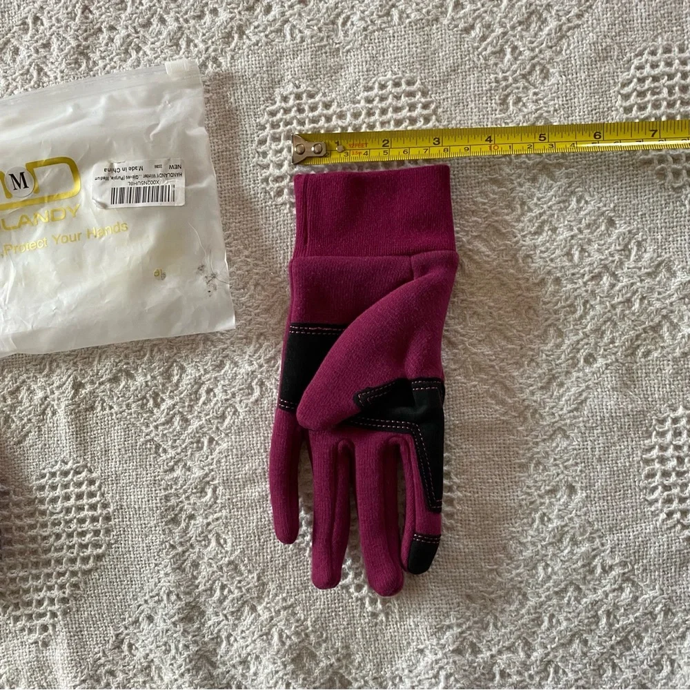 NEW Handlandy Gloves (M)